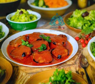 طرز تهیه خورشت گوجه بادمجان